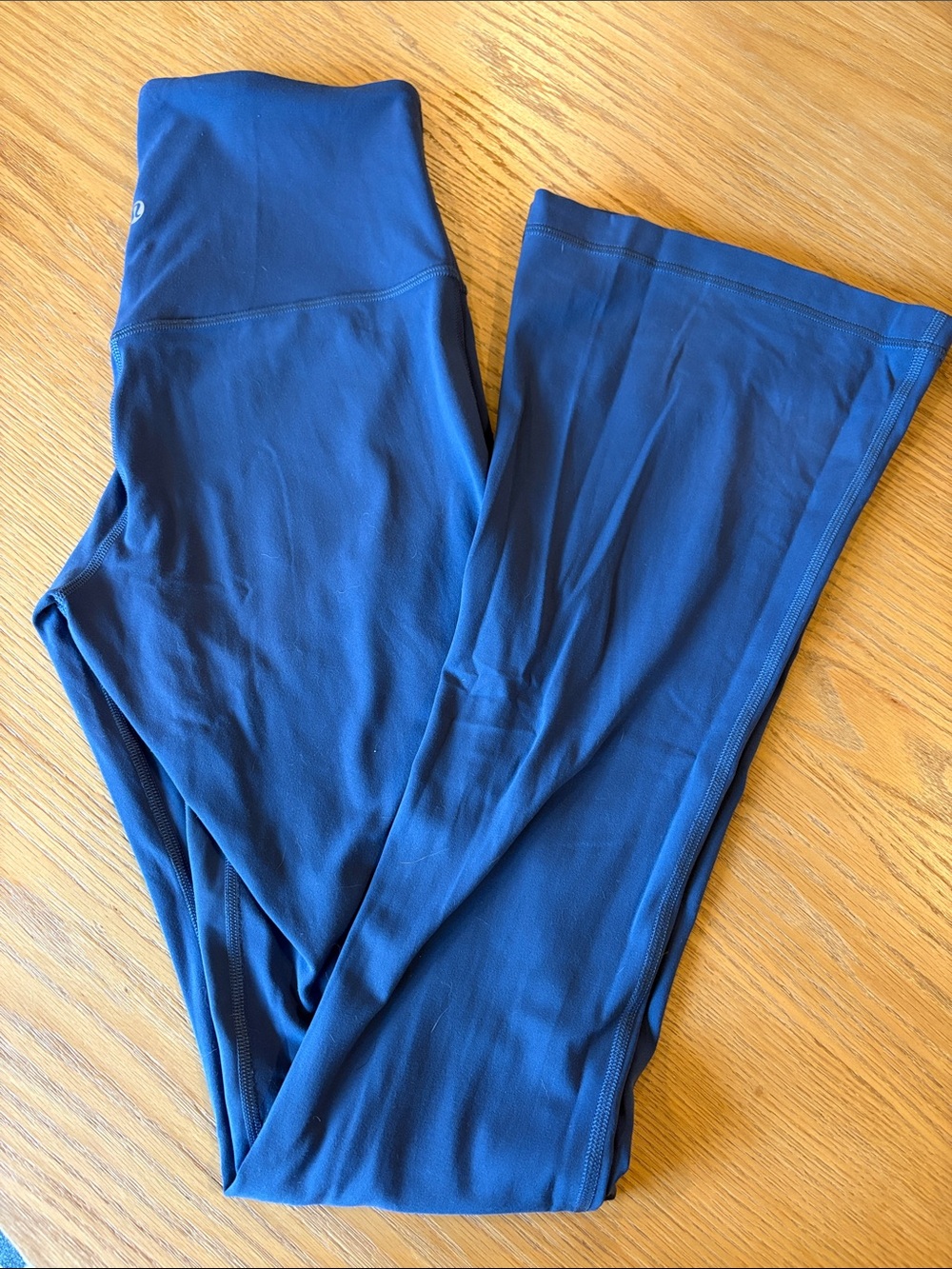 lululemon athletica Align Flared Leggings size 6